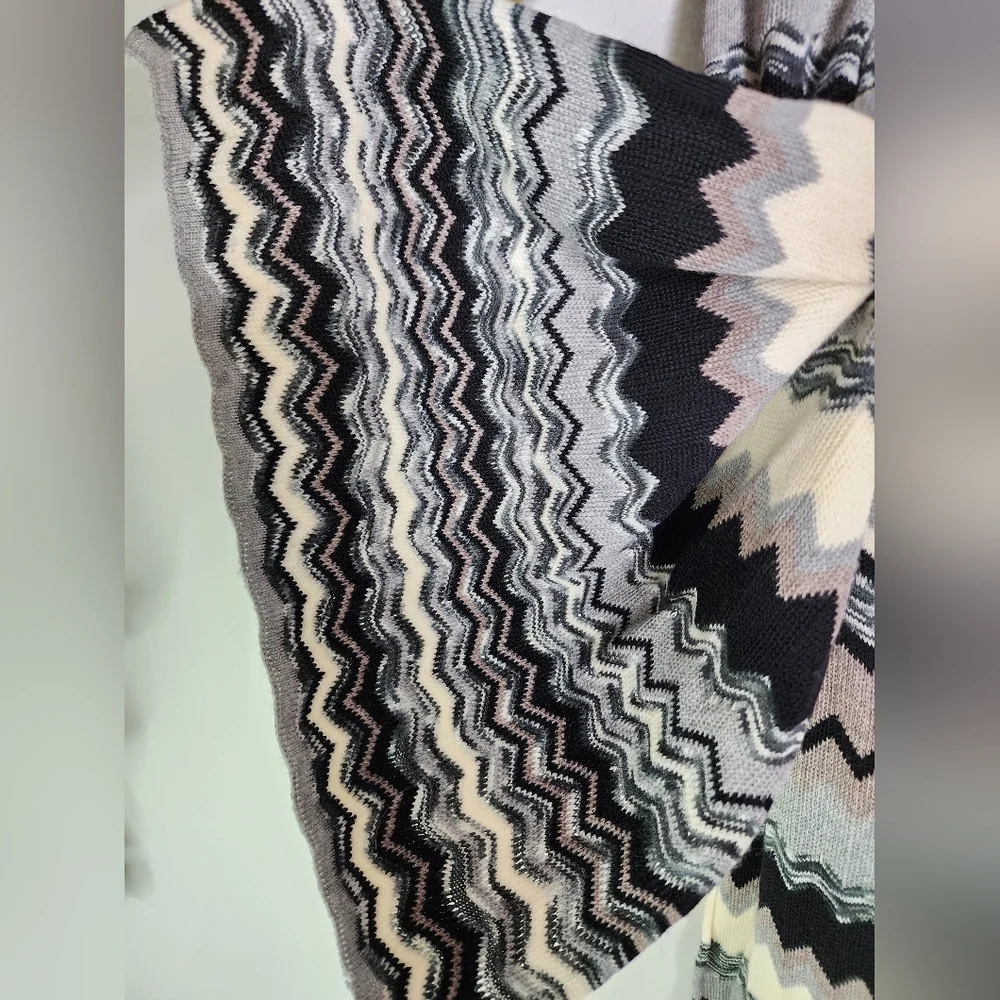 Missoni 100 Percent‎ Wool Made in Italy Scarf